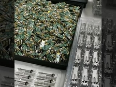 El proceso de producción de los transmisores-receptores de la fibra óptica, los productos semielaborados muestra